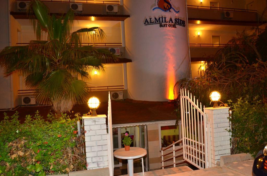 Almila Side Suite Hotel Quarto foto