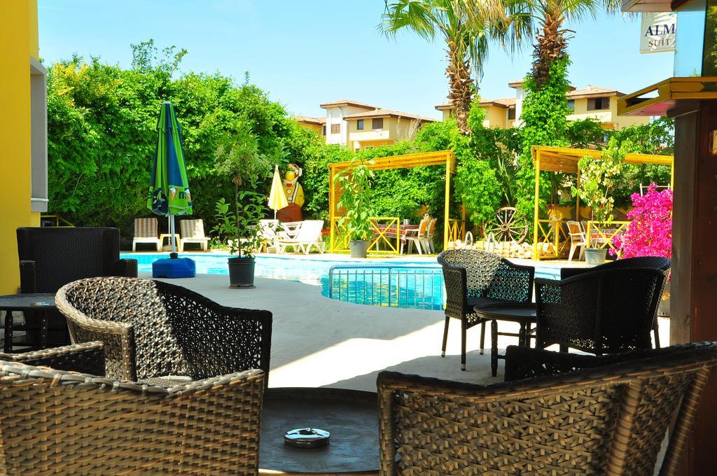 Almila Side Suite Hotel Exterior foto